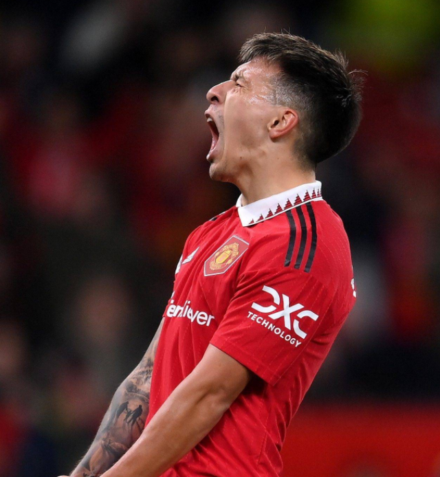 山东泰山训练开放日，赛前门线救险引欢呼，欧冠在即，团队化学反应显著(山东泰山vs横滨水手比分)