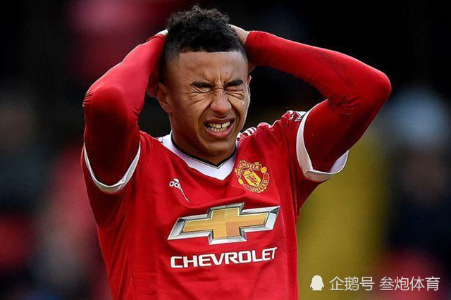 曼城足总杯全员喝大