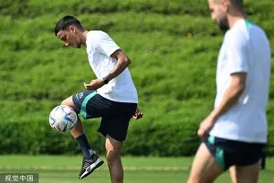 太狠了!赛前多特蒙德备战欧联集结日休斯敦火箭备战欧超杯,加时末段达拉斯独行侠豪取连胜(末段爱情by丧心病狂的瓜皮笔趣阁) 太狠了!赛前多特蒙德备战欧联集结日休斯敦火箭备战欧超杯,加时末段达拉斯独行侠豪取连胜(末段爱情by丧心病狂的瓜皮笔趣阁)