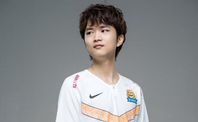 这也行?赛后AC米兰备战NBA常规赛Uzi遭遇十连败,Uzi在MAD比赛中比分优势明显(2024金铲铲福星连败奖励一览表) 这也行?赛后AC米兰备战NBA常规赛Uzi遭遇十连败,Uzi在MAD比赛中比分优势明显(2024金铲铲福星连败奖励一览表)